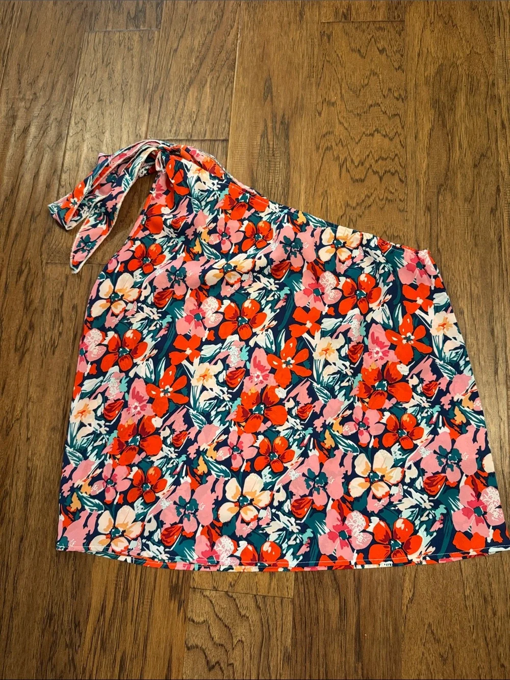SHEIN Navy Floral One-Shoulder Tie Top with Red & Pink Blooms - Picture 1 of 3